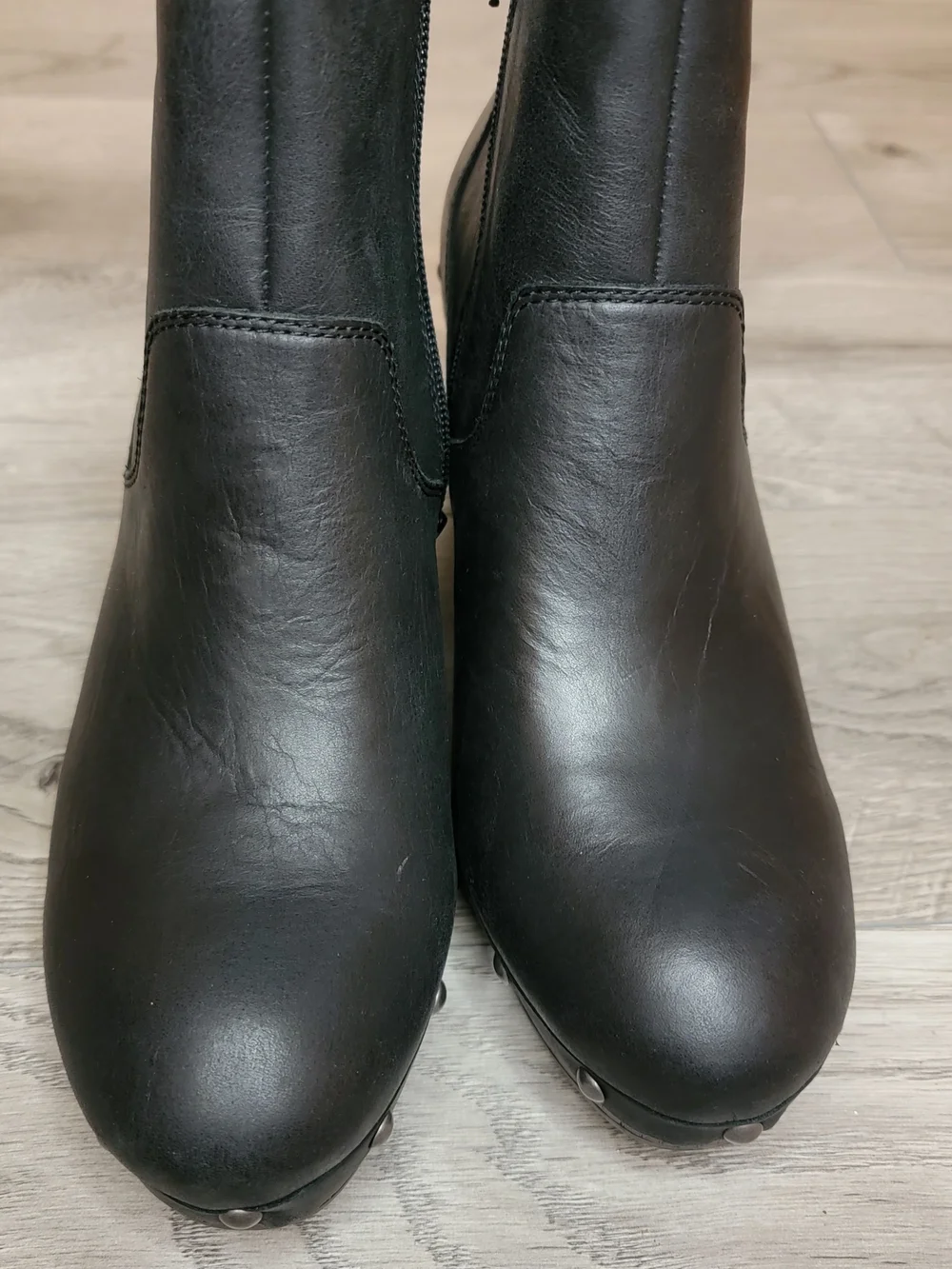 Lucky Brand Women's Yasamin Studded Leather Booties Black Size 10M NWOT